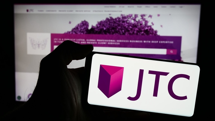 JTC отклонила предложение о поглощении от Permira на сумму £2 млрд