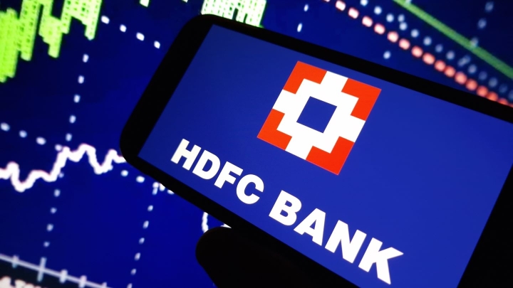 Регулятор Дубая ограничил работу филиала индийского HDFC Bank