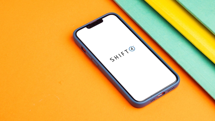 Shift4 ведет эксклюзивные переговоры о покупке Bambora North America