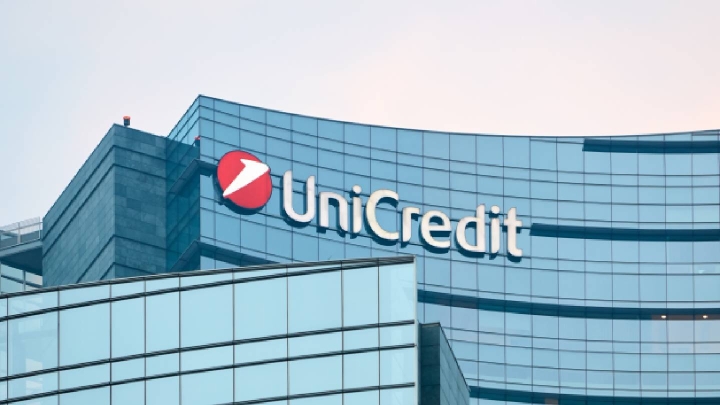 UniCredit существенно увеличил долю в греческом Alpha Bank после одобрения ЕЦБ