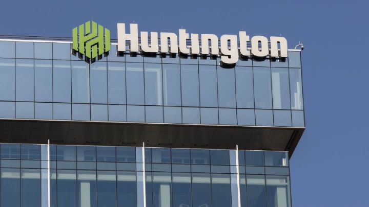 Huntington Bancshares расширяет присутствие в США с Cadence Bank