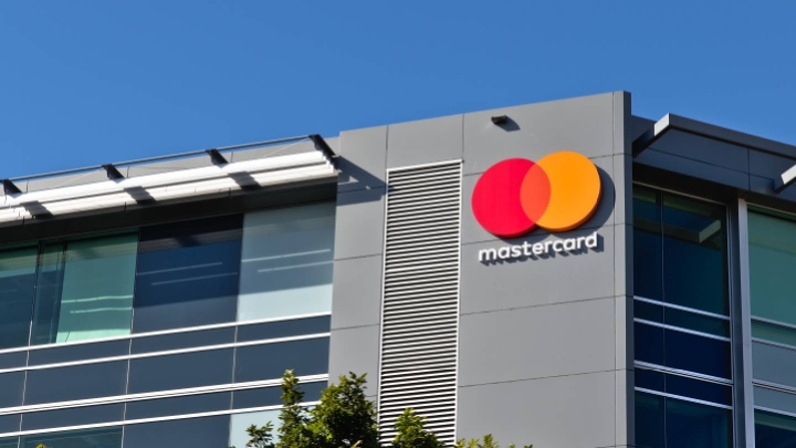 Mastercard отмечает рост чистой прибыли на 20% в III квартале 2025 года