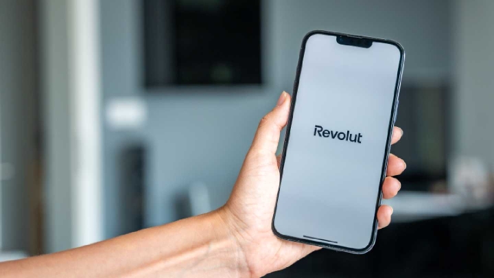 Revolut расширяет сервис управления капиталом, нацеливаясь на частные рынки