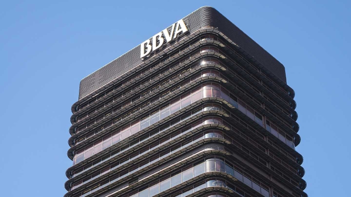 BBVA получает принципиальное одобрение на расширение банковских операций в Абу-Даби