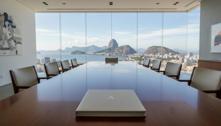 Итальянская Azimut Group расширяет бизнес в Бразилии покупкой Unifinance