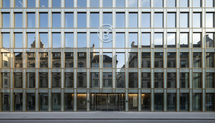 Австрийская BAWAG покупает ирландский банк Permanent TSB за 1,62 млрд евро